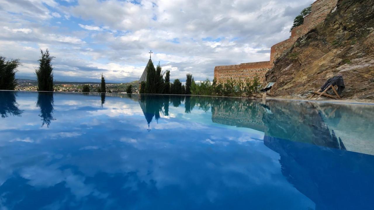 Hotel Castle In Old Town Tbilisi Exterior foto